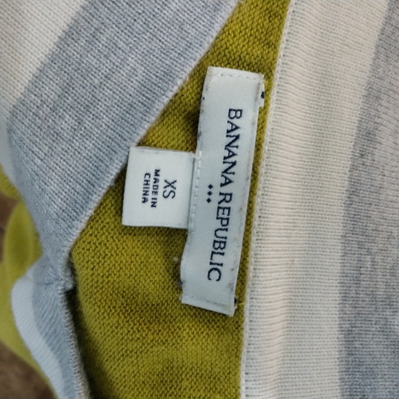 Banana Republic Top - Picture 2 of 3